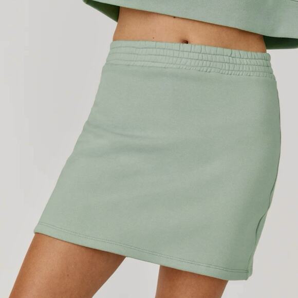 NWT Reformation Medium Newport Knit Celadon Green Casual Mini Sweat Skirt - Picture 1 of 7